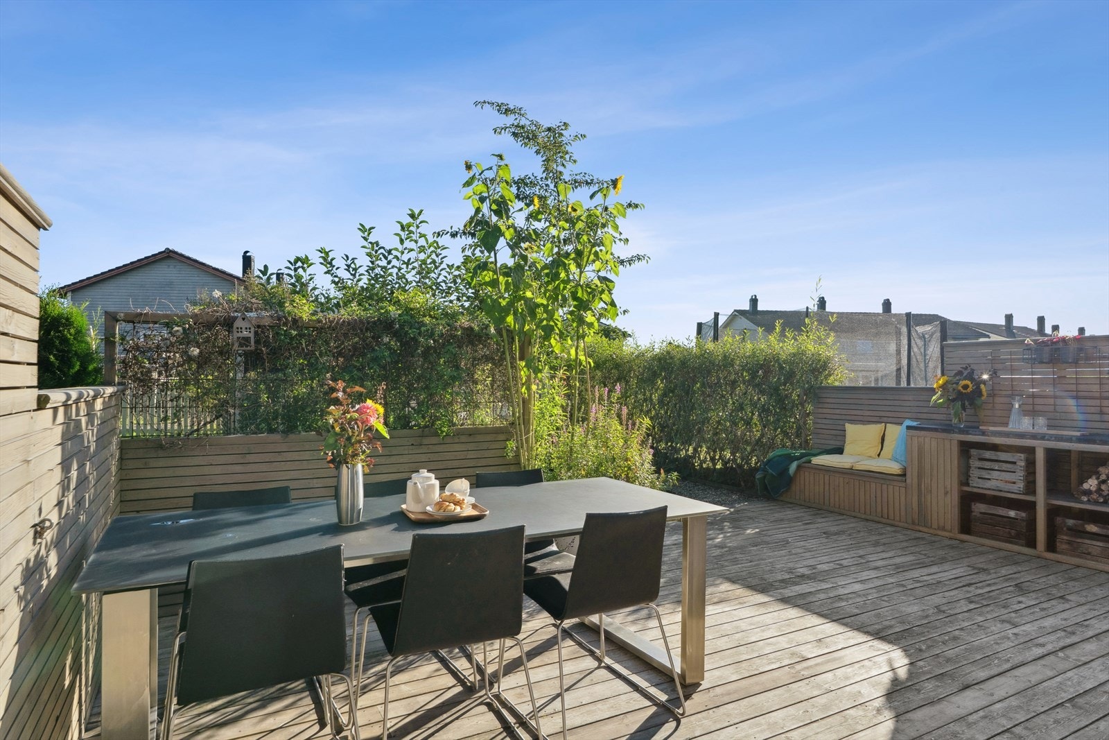 Det er god plass til spisebord. Galleribilde