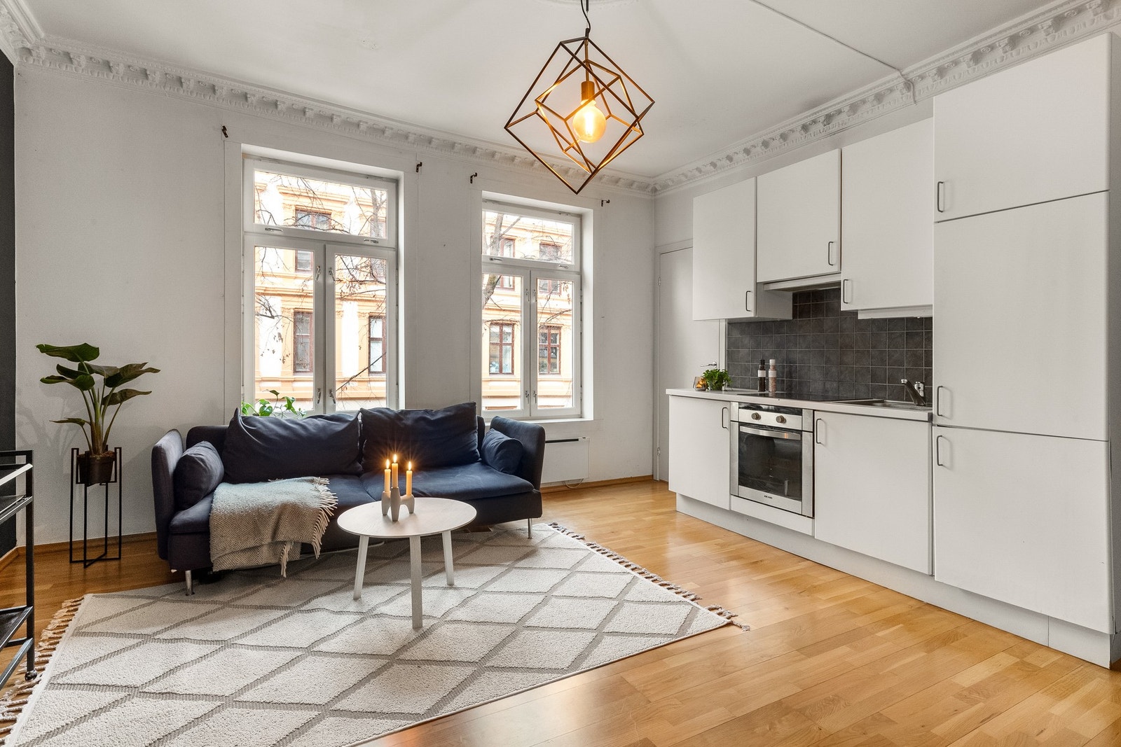 Her bor man i et trafikkstille område med alt man kan ønske seg av servicetilbud i nærheten. Galleribilde