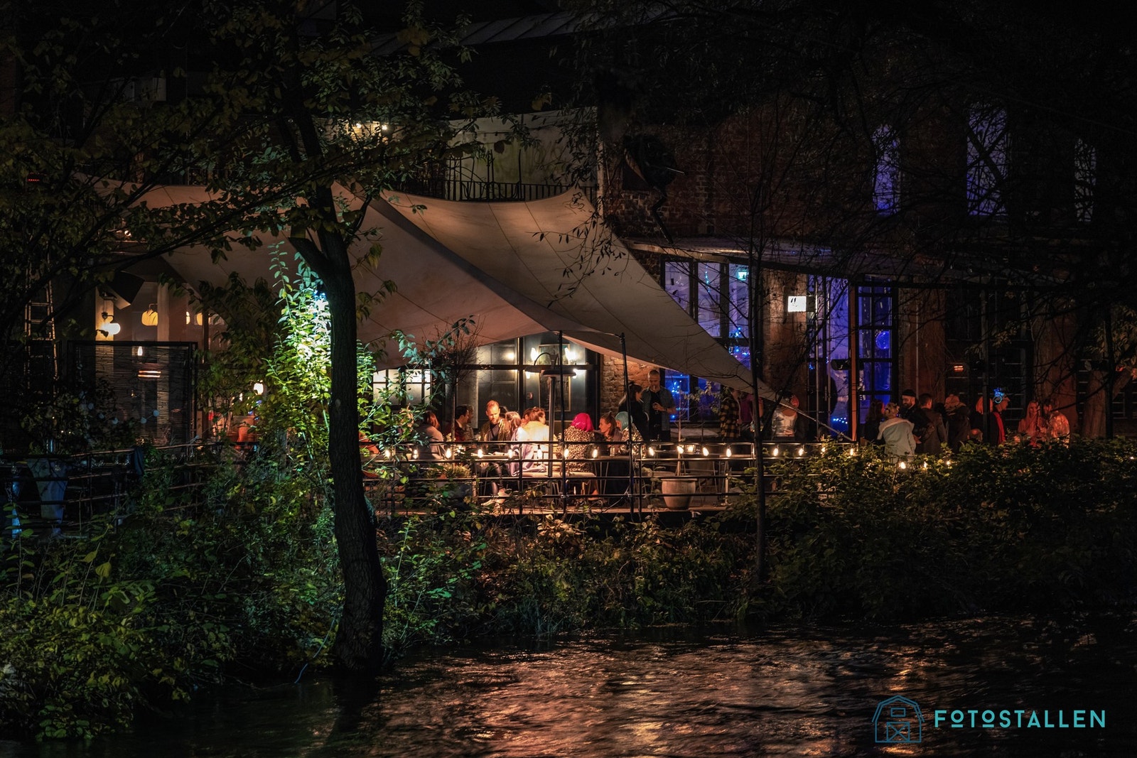 Ta turen til Blå for gode drinker og kule konsertopplevelser. Galleribilde