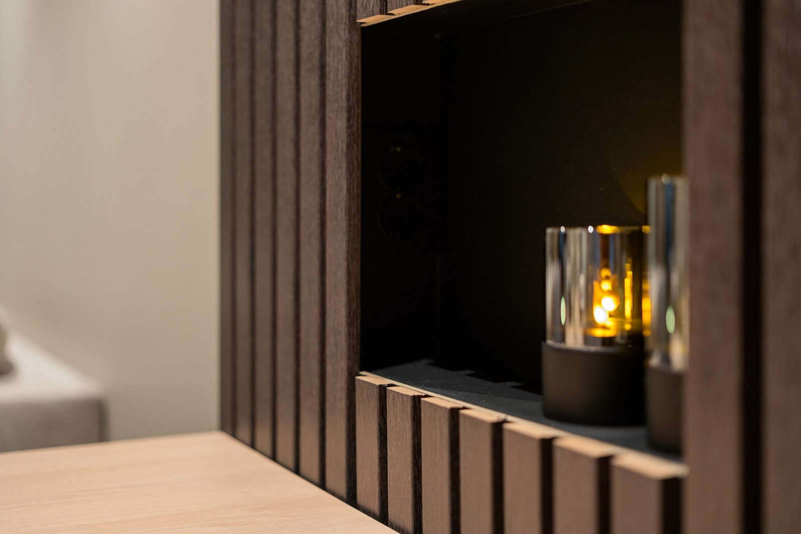 Boligen byr på lekre detaljer som skaper en lun og eksklusiv atmosfære Galleribilde