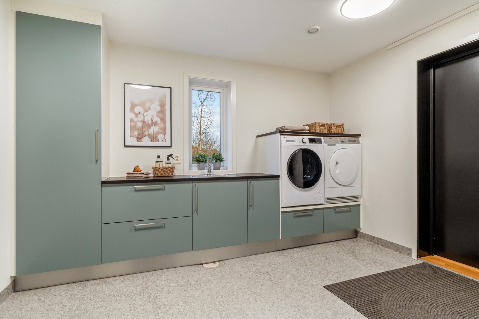 Innredning i vaskerom Galleribilde