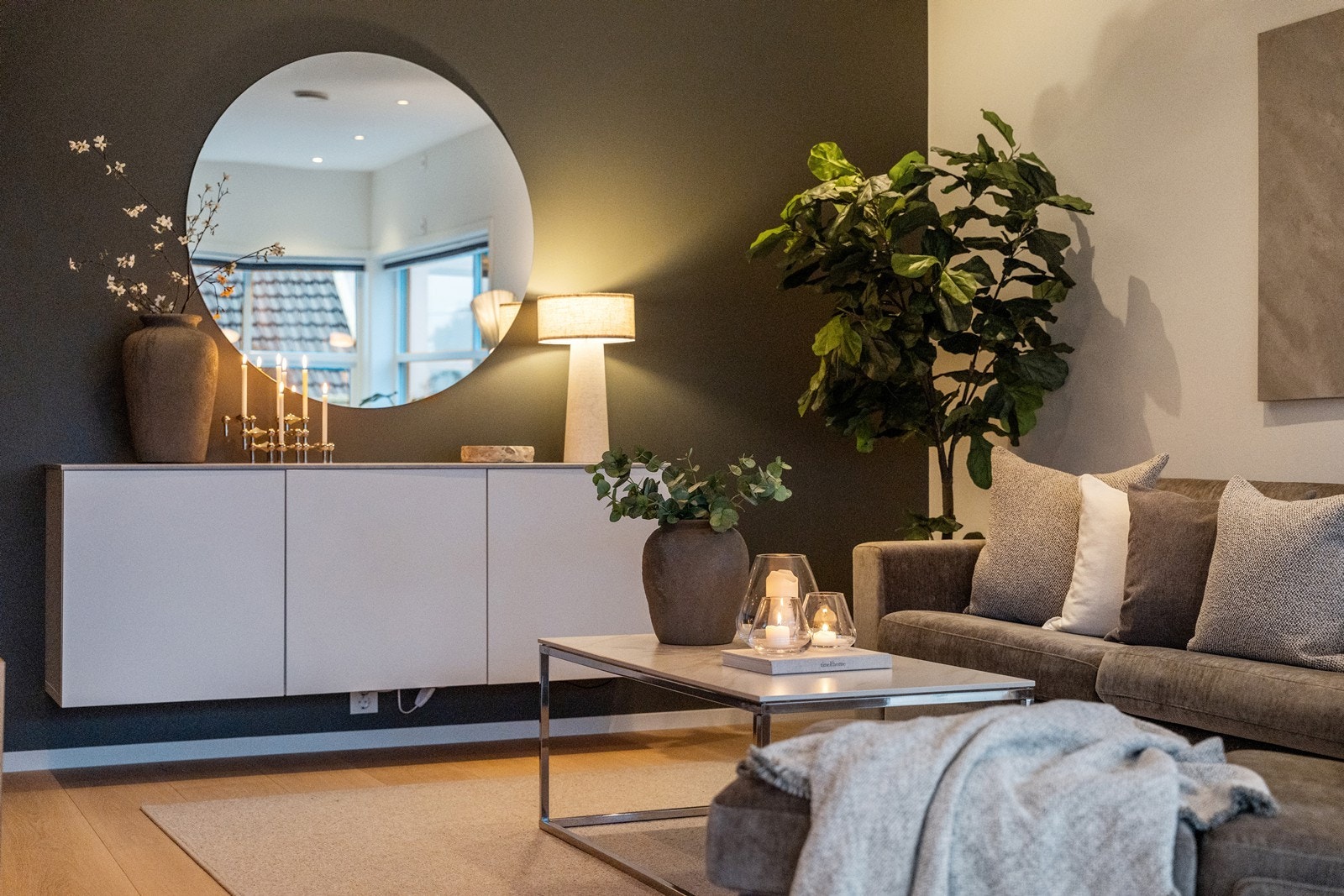 Detaljbilde i stue nede Galleribilde