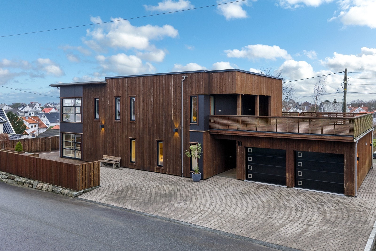 Fasadens sørside Galleribilde