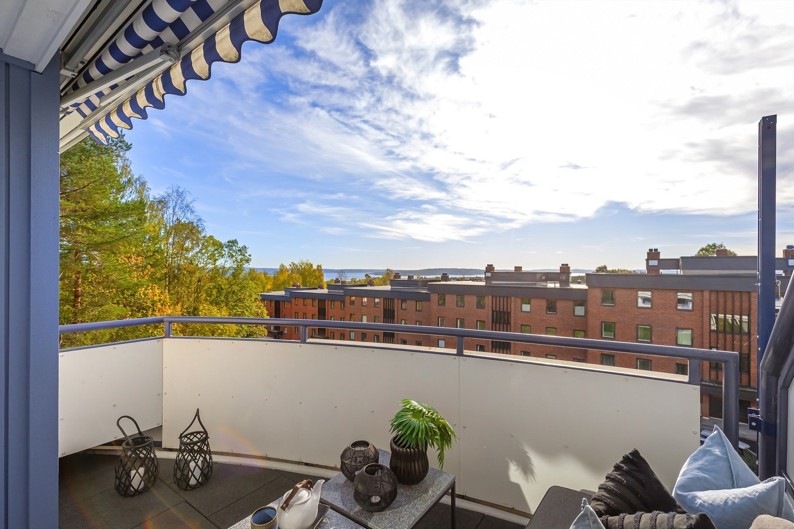 Velkommen til Ovenbakken 15A! Galleribilde