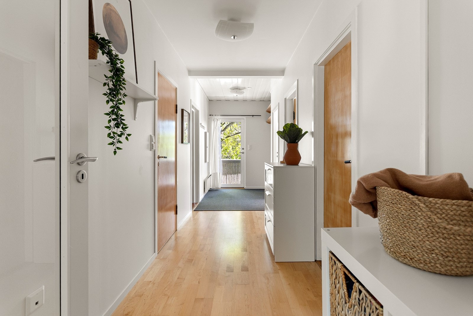 Entré/gang Galleribilde