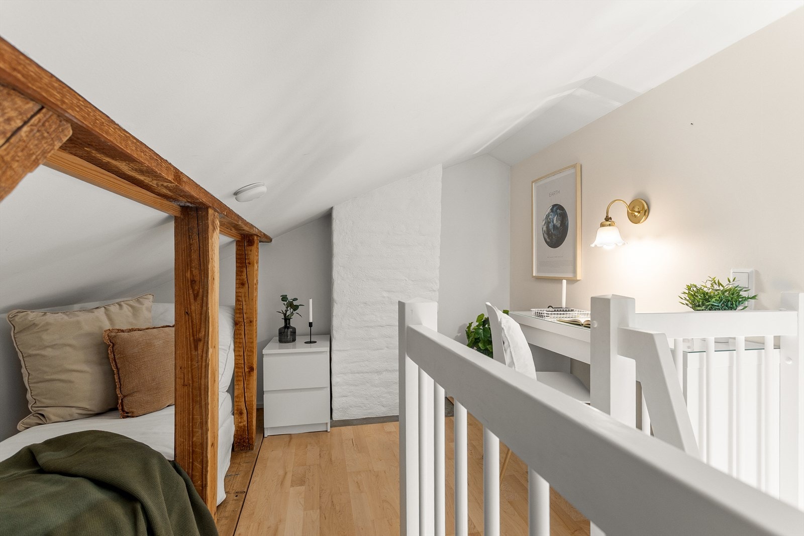 Hemsene er bygget ut i del av loftet. Galleribilde