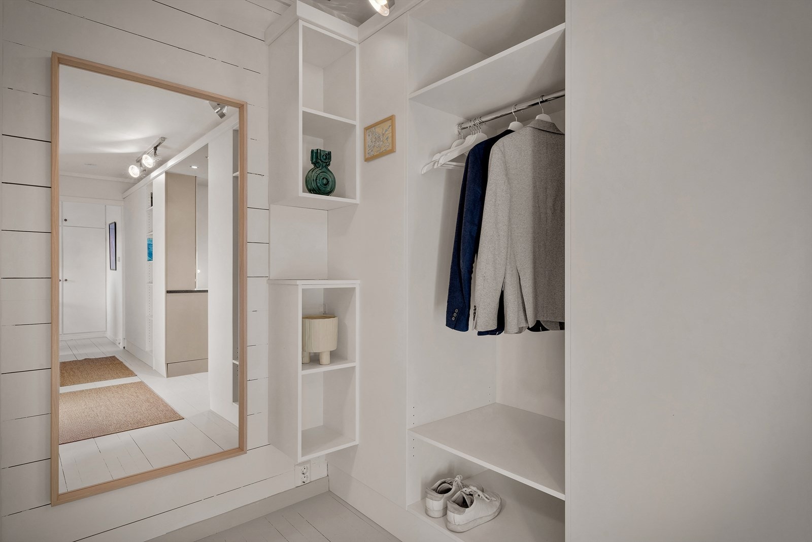 Her kan du også henge fra deg Galleribilde