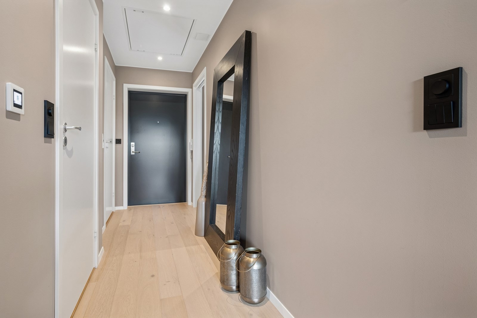 Leiligheten var helt ny i desember og er ubebodd. Få gleden av nybygg uten ventetiden! Galleribilde