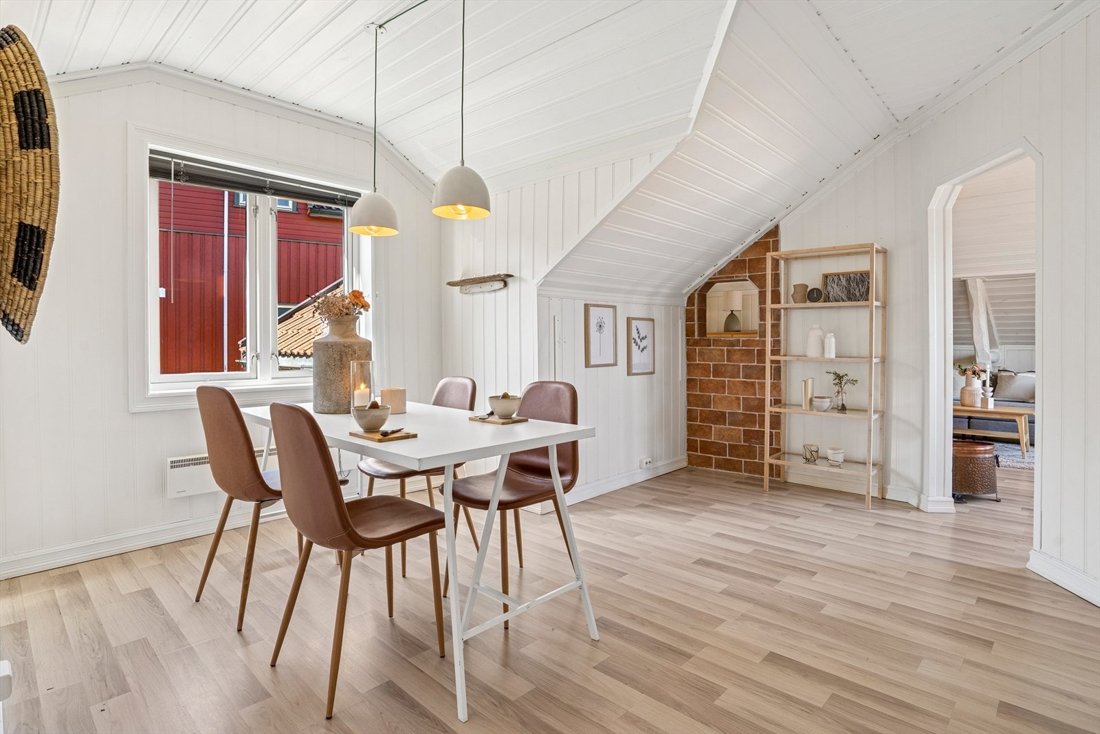 Det er også godt med plass til andre møbler og inventar, for å sette sitt preg på boligen. Galleribilde