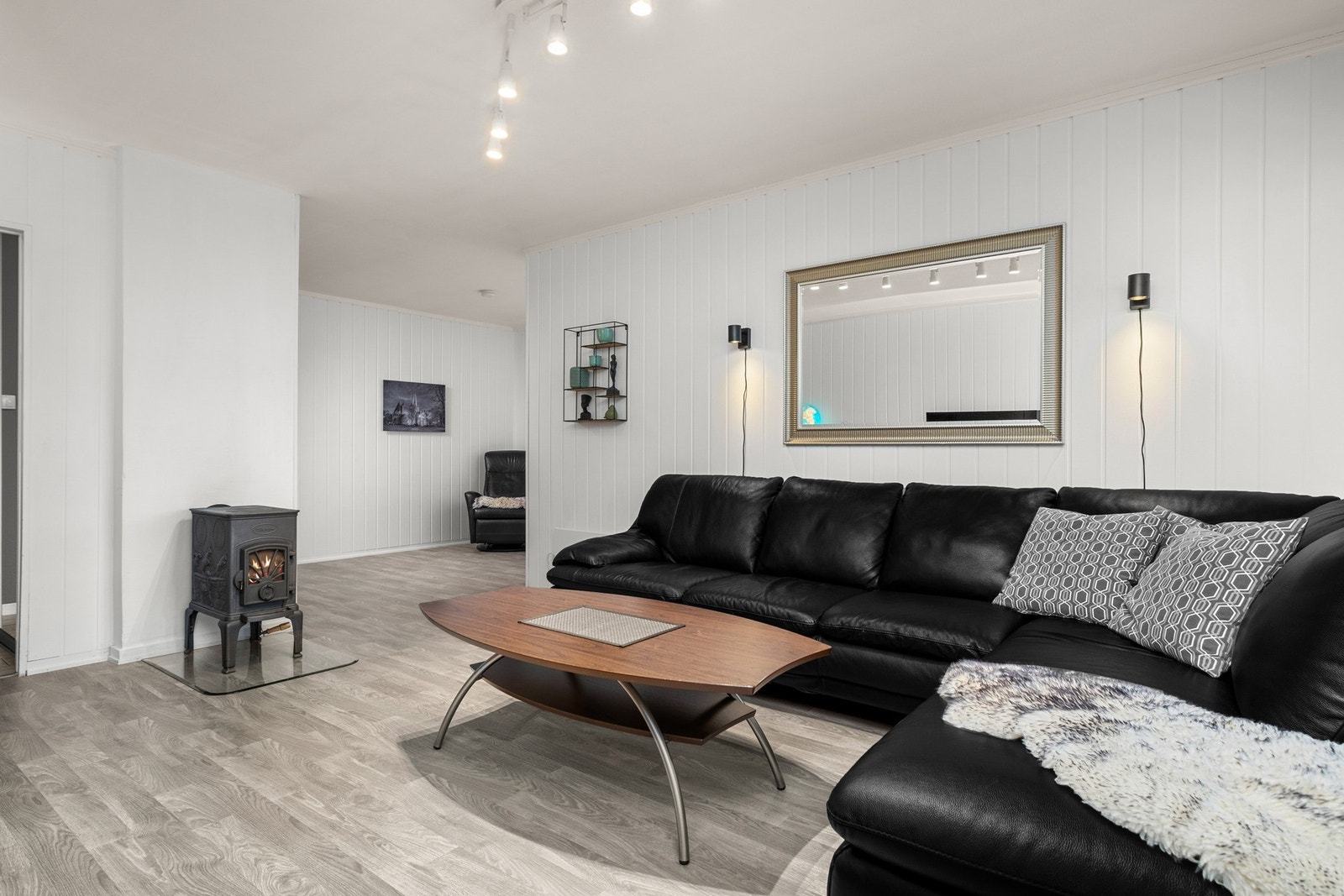 Vedovnen gir en lun og fin atmosfære i boligen Galleribilde