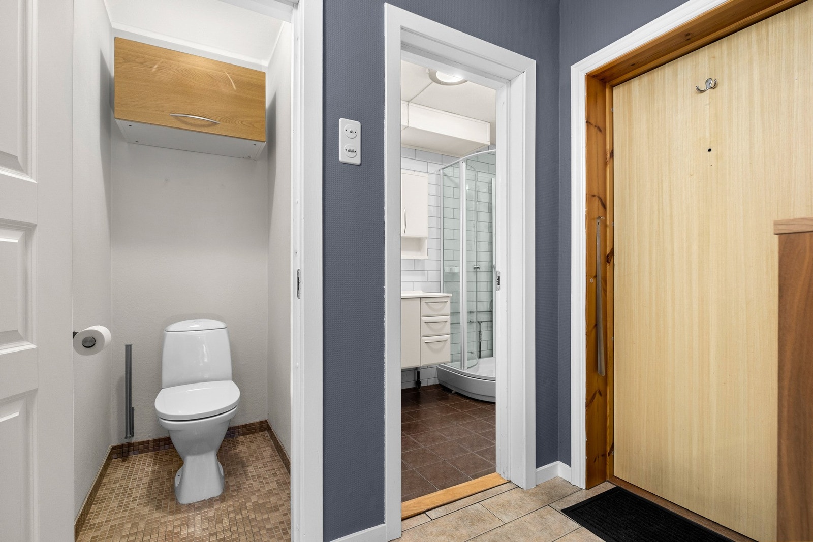 Adskilt toalettrom Galleribilde