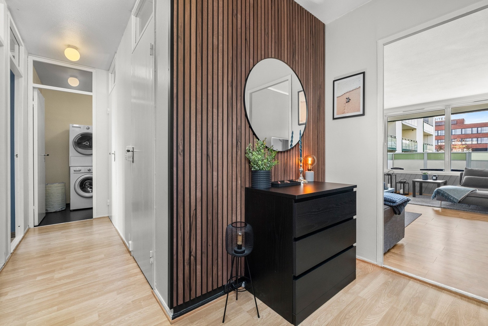 I enden av gangen finner man et praktisk vaskerom Galleribilde