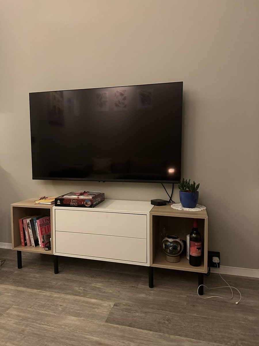 55" Samsung TV kjøpt i 2025. Galleribilde