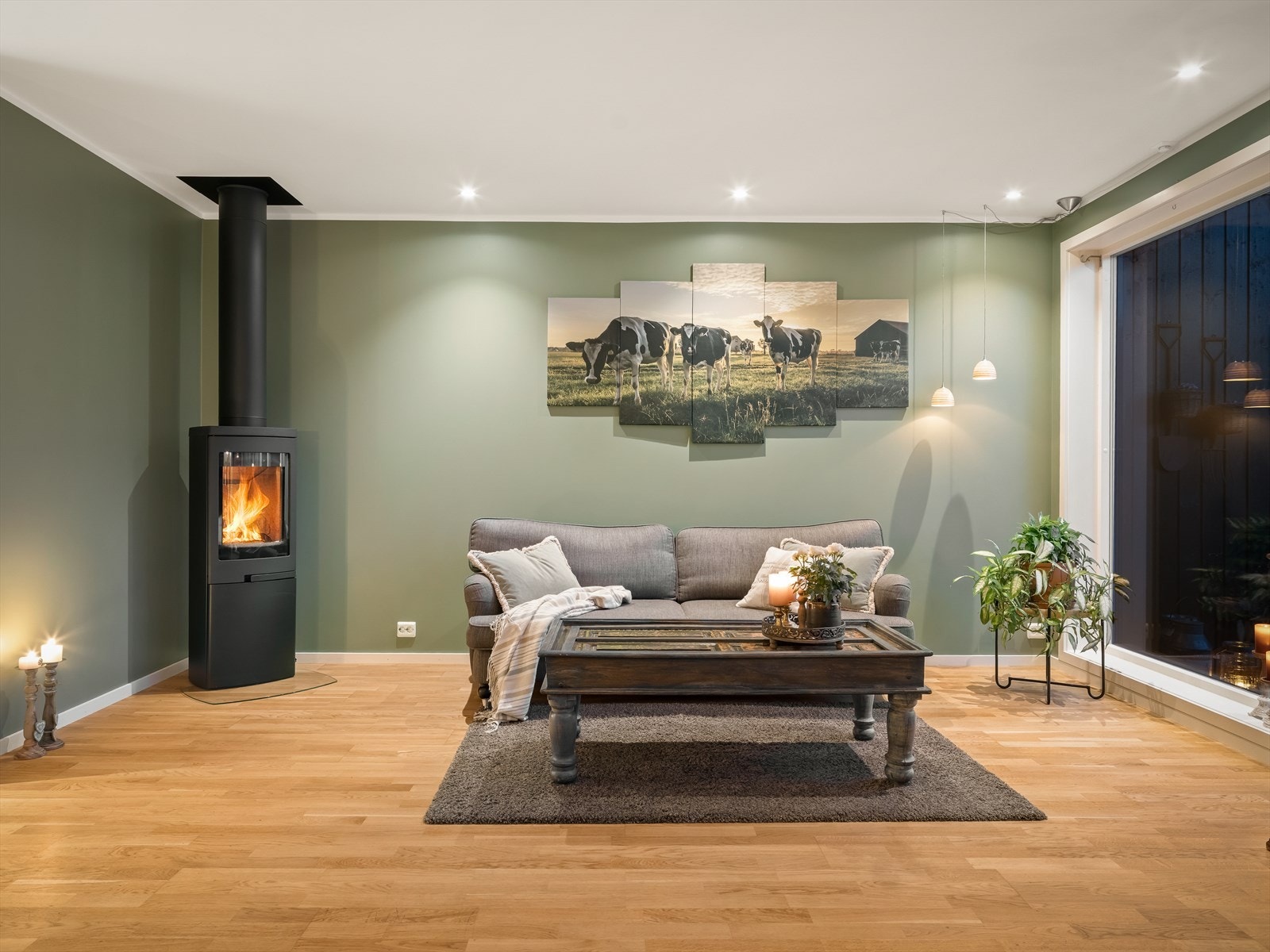 Vedovnen gir god og lun varme på kjøligere dager. Galleribilde