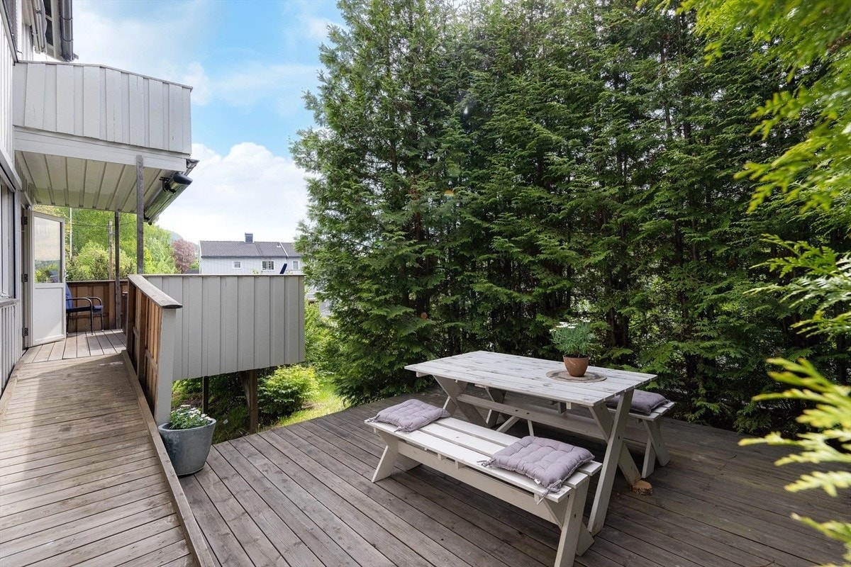 Koselig uteplass Galleribilde