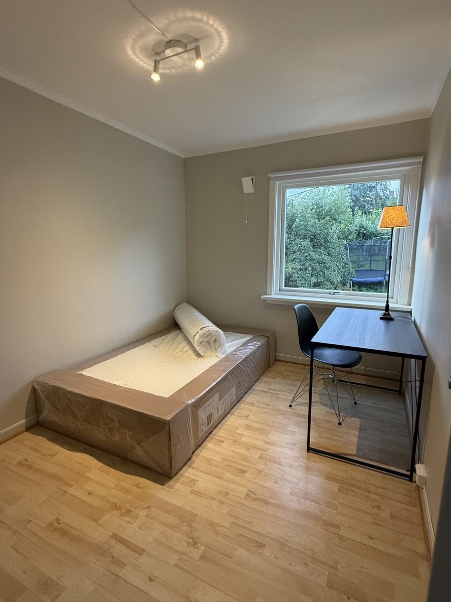 2. etg. Soverom 1 Galleribilde