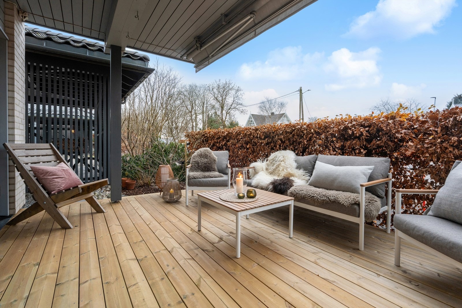 Terrassen ble bygget ny i 2025. Galleribilde