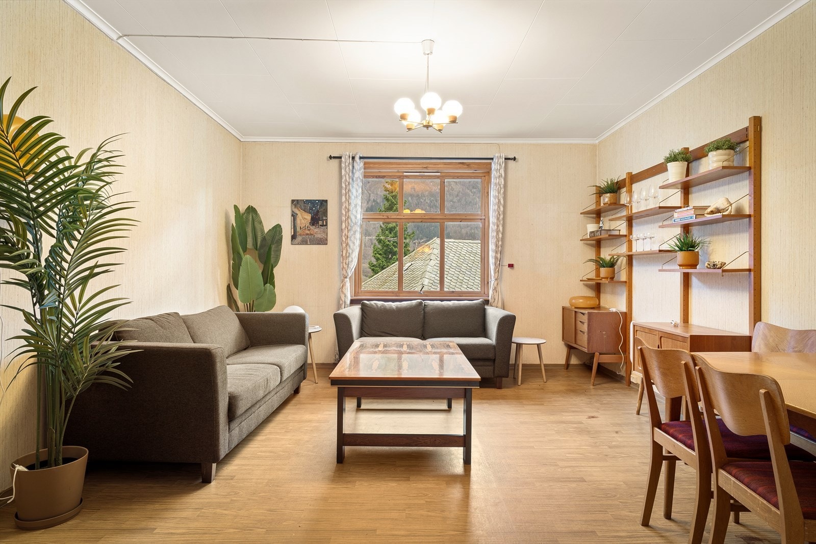 - En romslig leilighet med attraktiv beliggenhet rett ved Odda sentrum - Galleribilde