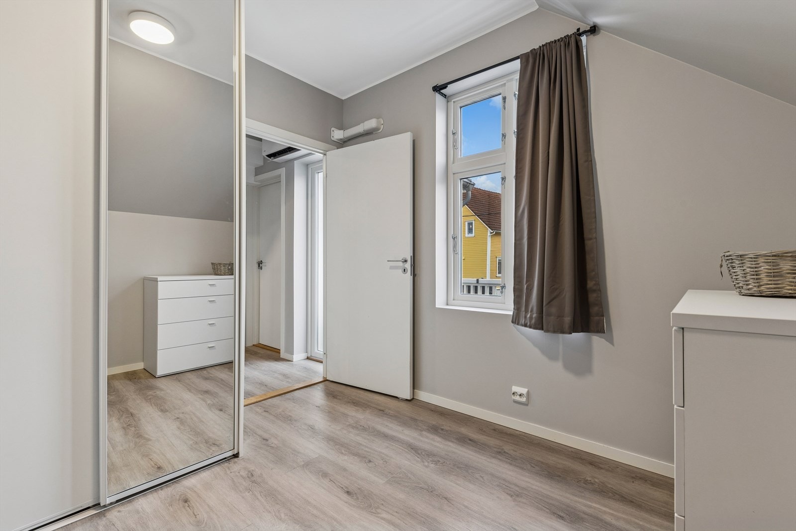 Soverom 2. Galleribilde