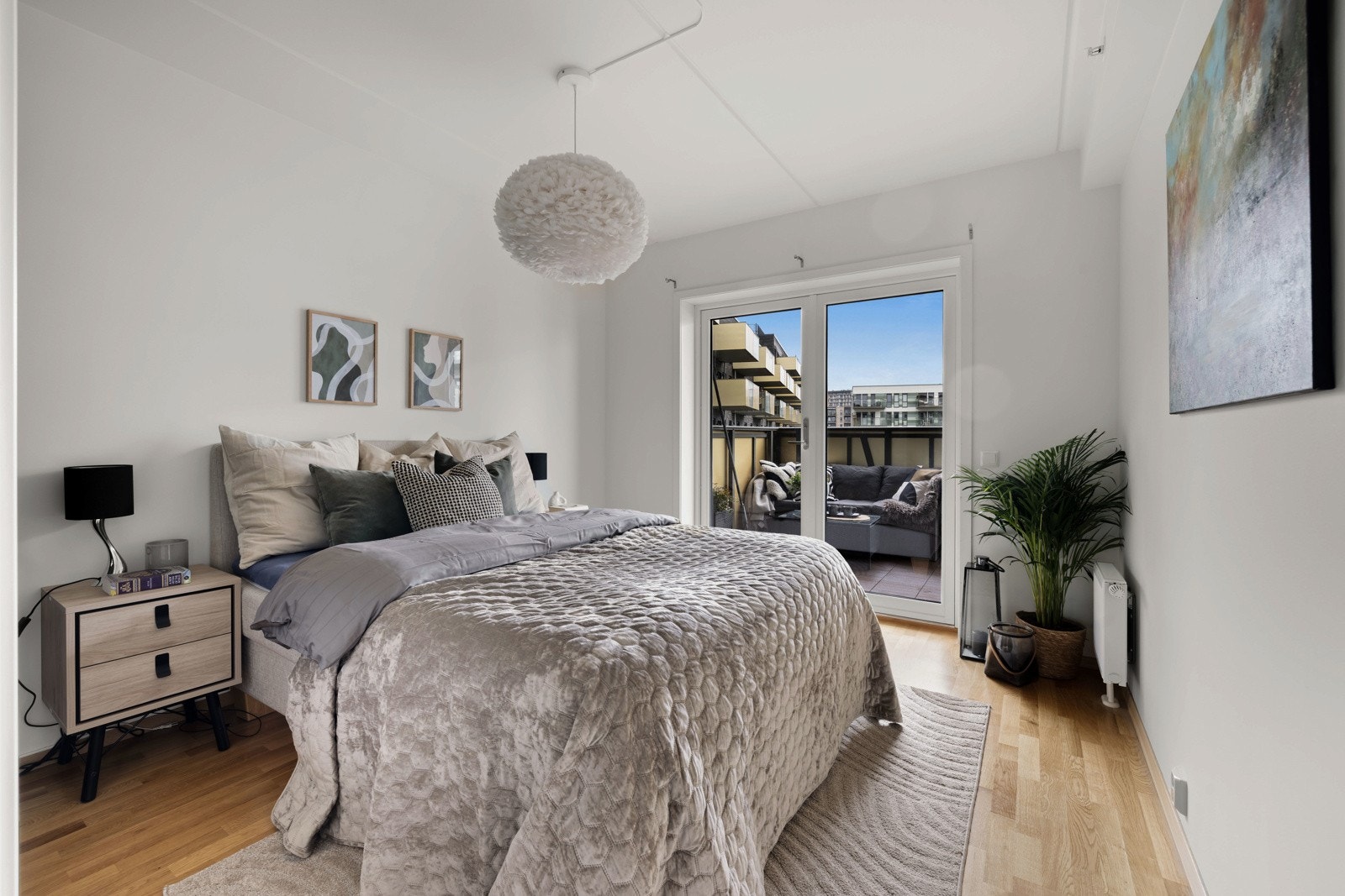 Leiligheten har to gode soverom, som ligger vegg i vegg. Galleribilde