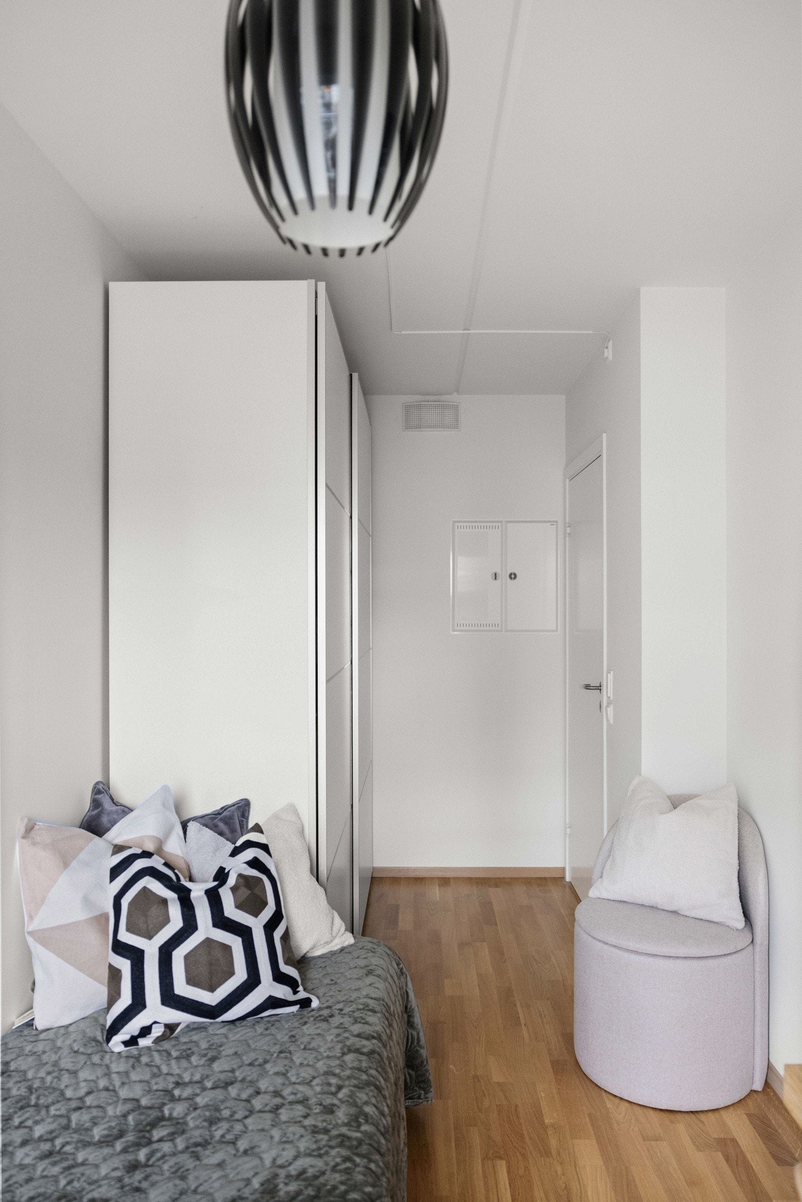 Også her er det montert skyvedørsgarderobe. Galleribilde