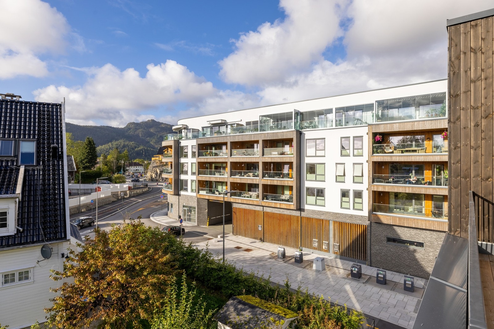 Man har bybanen i umiddelbar nærhet. Galleribilde