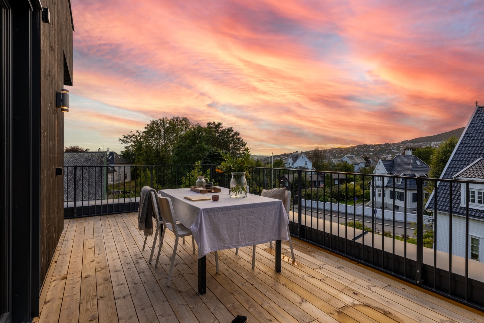 Dette er en rålekker og eksklusiv 3-roms toppleilighet! Galleribilde