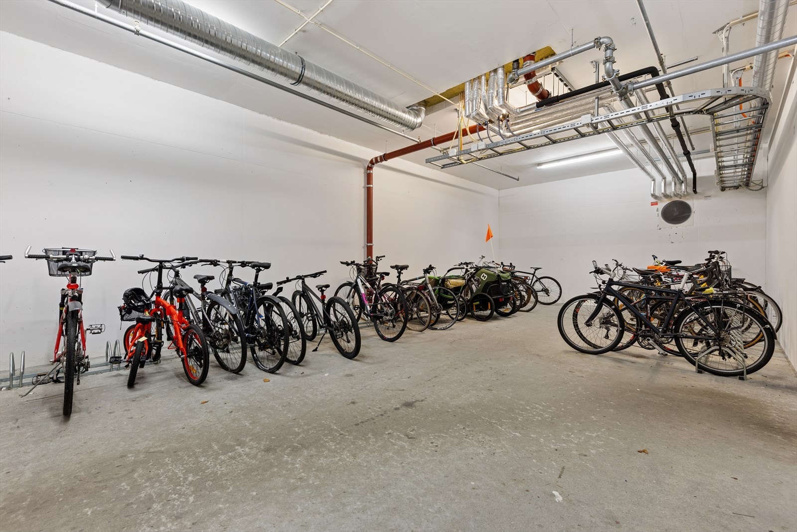 Beboerne kan også benytte seg av en felles, lukket sykkelbod Galleribilde