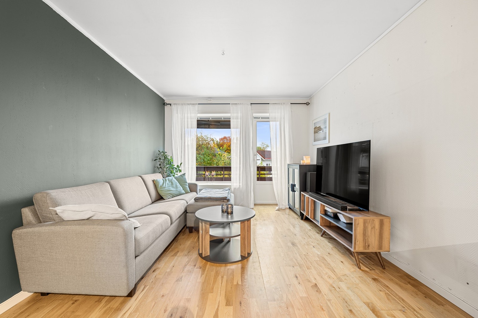 En romslig 2-roms med fin beliggenhet på Ugla. Galleribilde