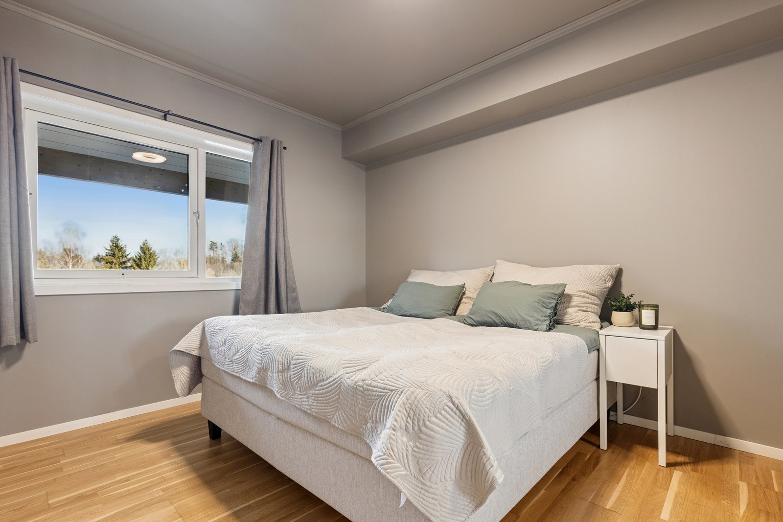 Soverom for avslapning og ro for en god natts søvn. Galleribilde