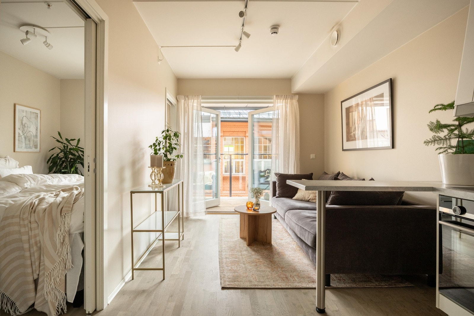 Grønlandsleiret 75 presenteres av Mekleriet Oslo ved Alexander Birkeland. Galleribilde