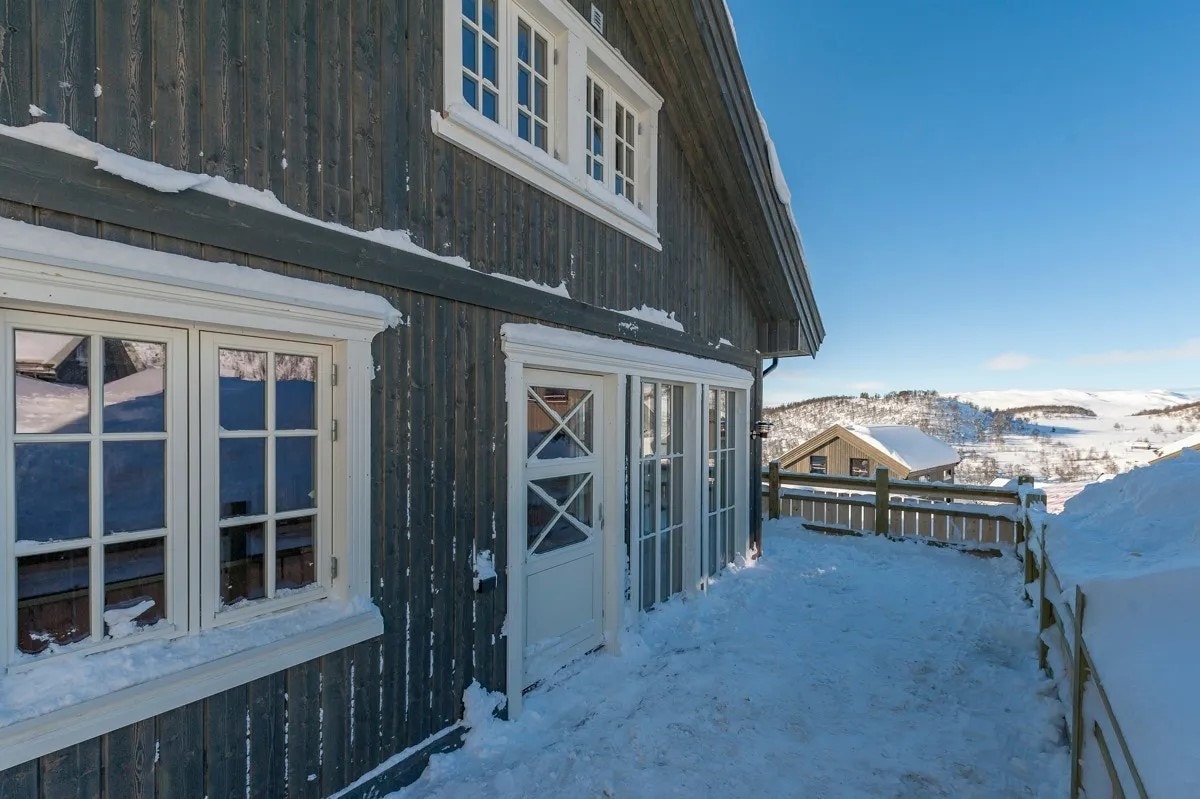 Opplev Rauland, et vinterparadis med ski, langrenn og fjellopplevelser rett utenfor døren. Galleribilde