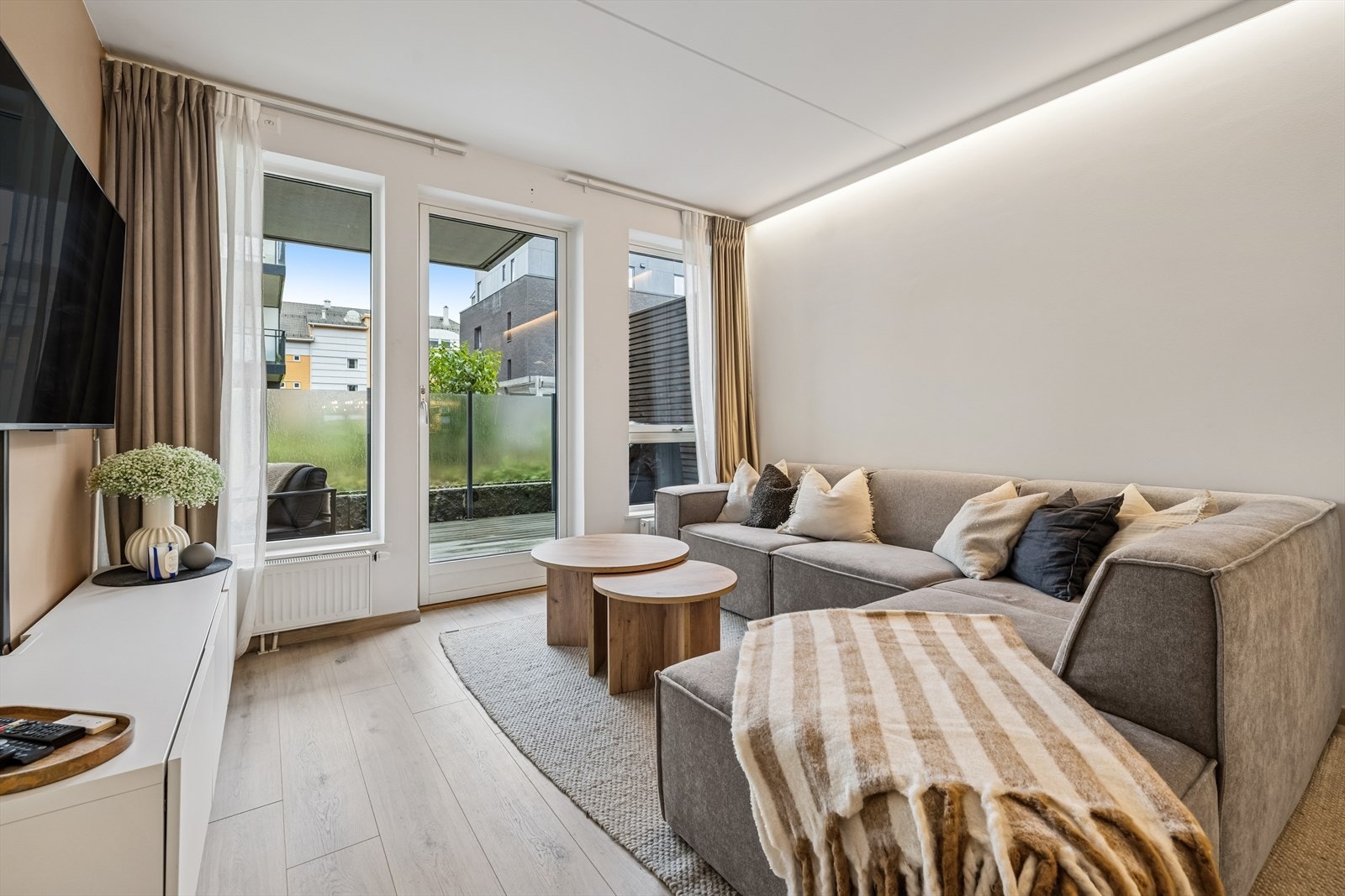 Åpen stue- og kjøkkenløsning, dette gir en god romfølelse. Galleribilde