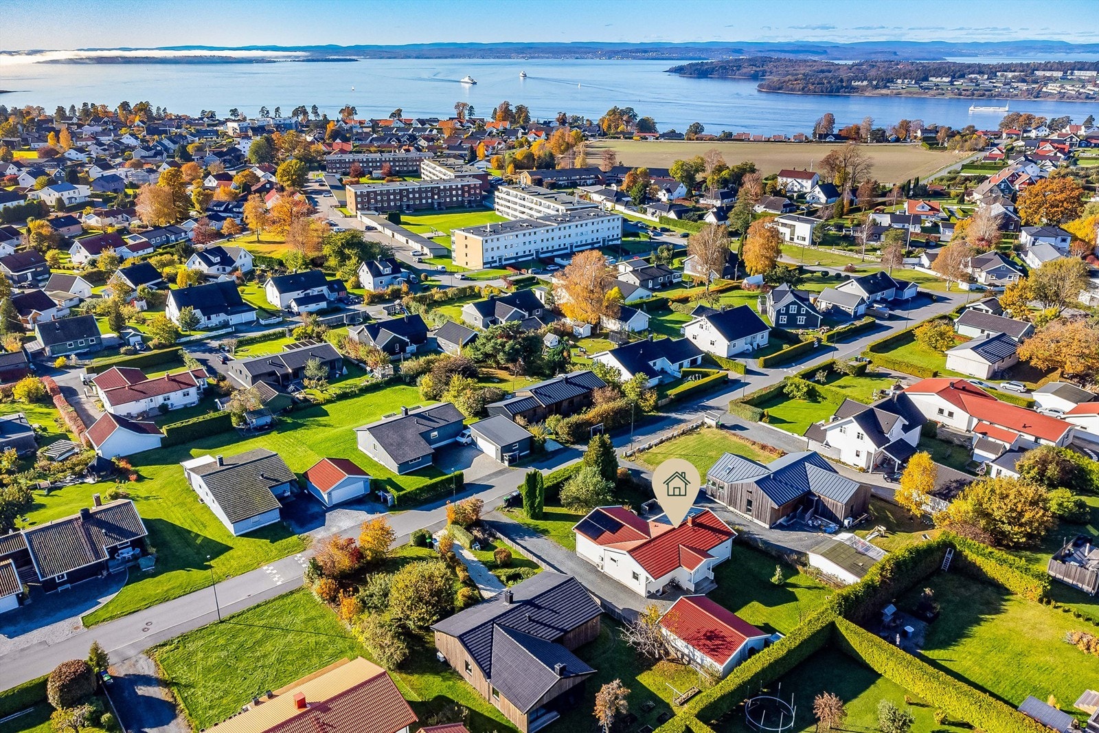 Velkommen til Gubbeskogveien 12 på familievennlige Ekholt - presentert av Krogsveen. Galleribilde