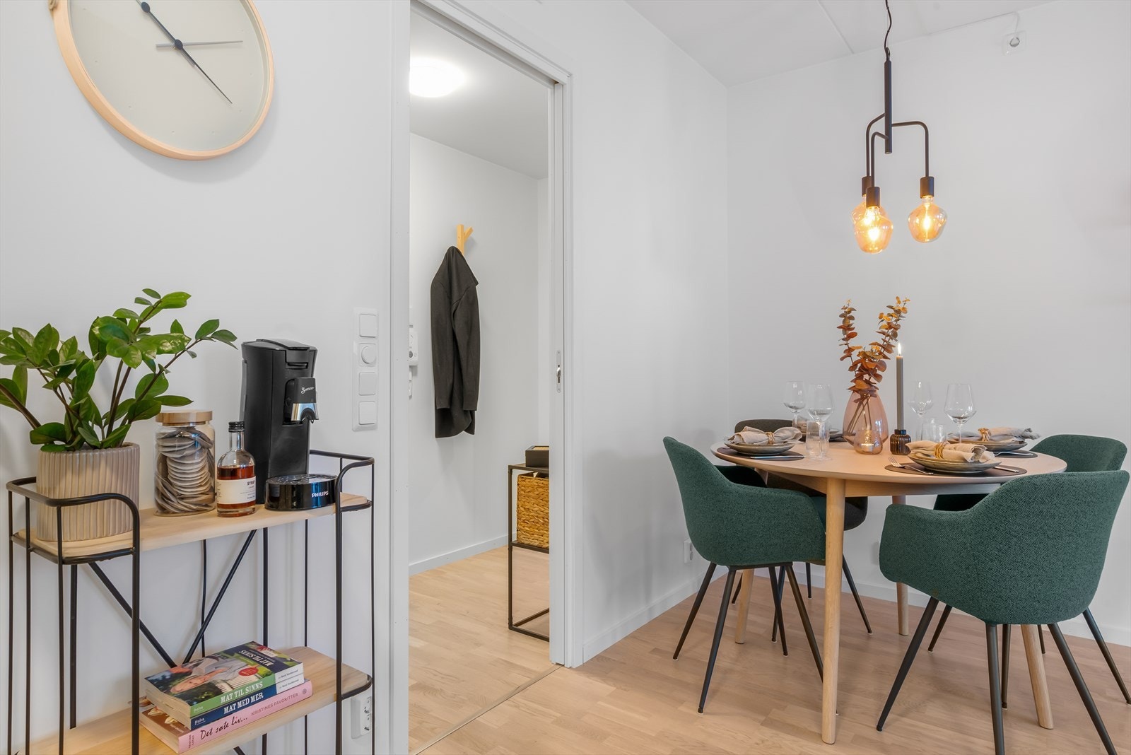 Leiligheten har også en praktisk bod innendørs Galleribilde