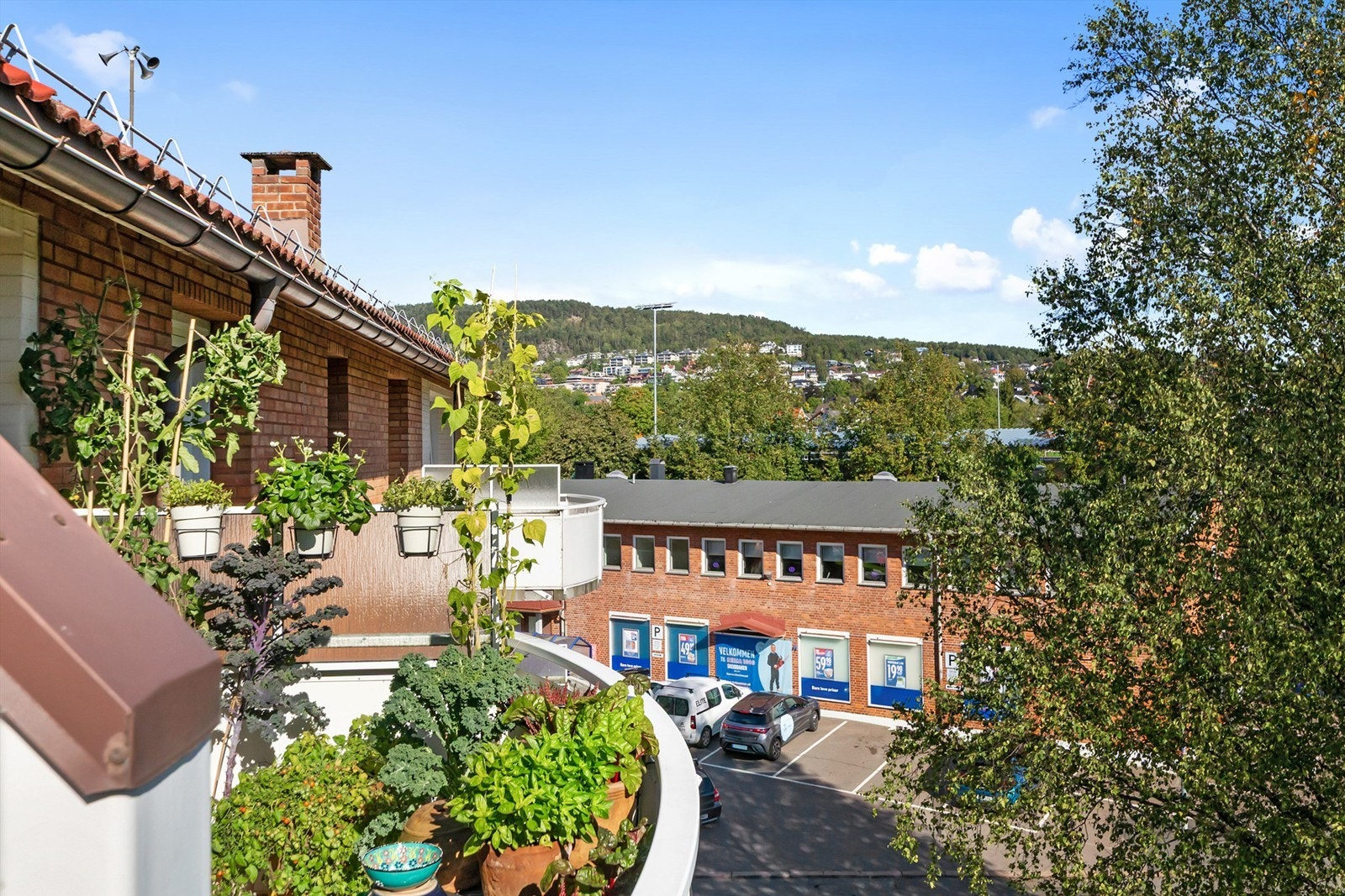 Gangavstand til daglivarebutikk Galleribilde