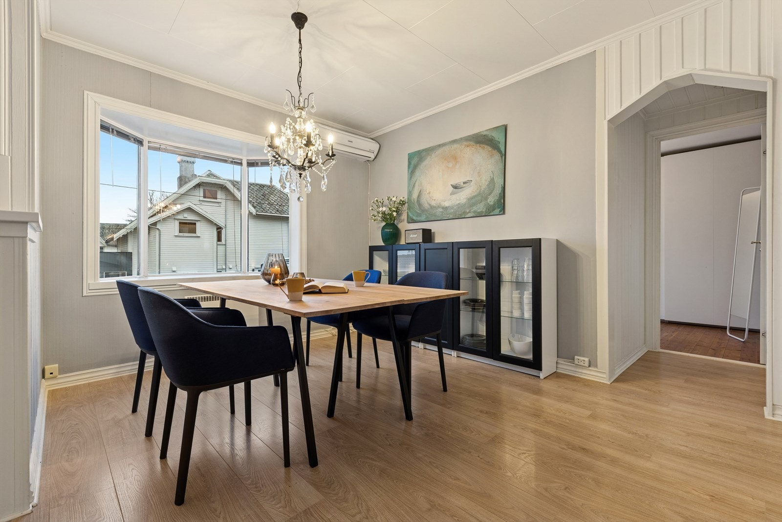 Her kan venner og familie samles rundt bordet for å nyte et bedre måltid sammen. Galleribilde