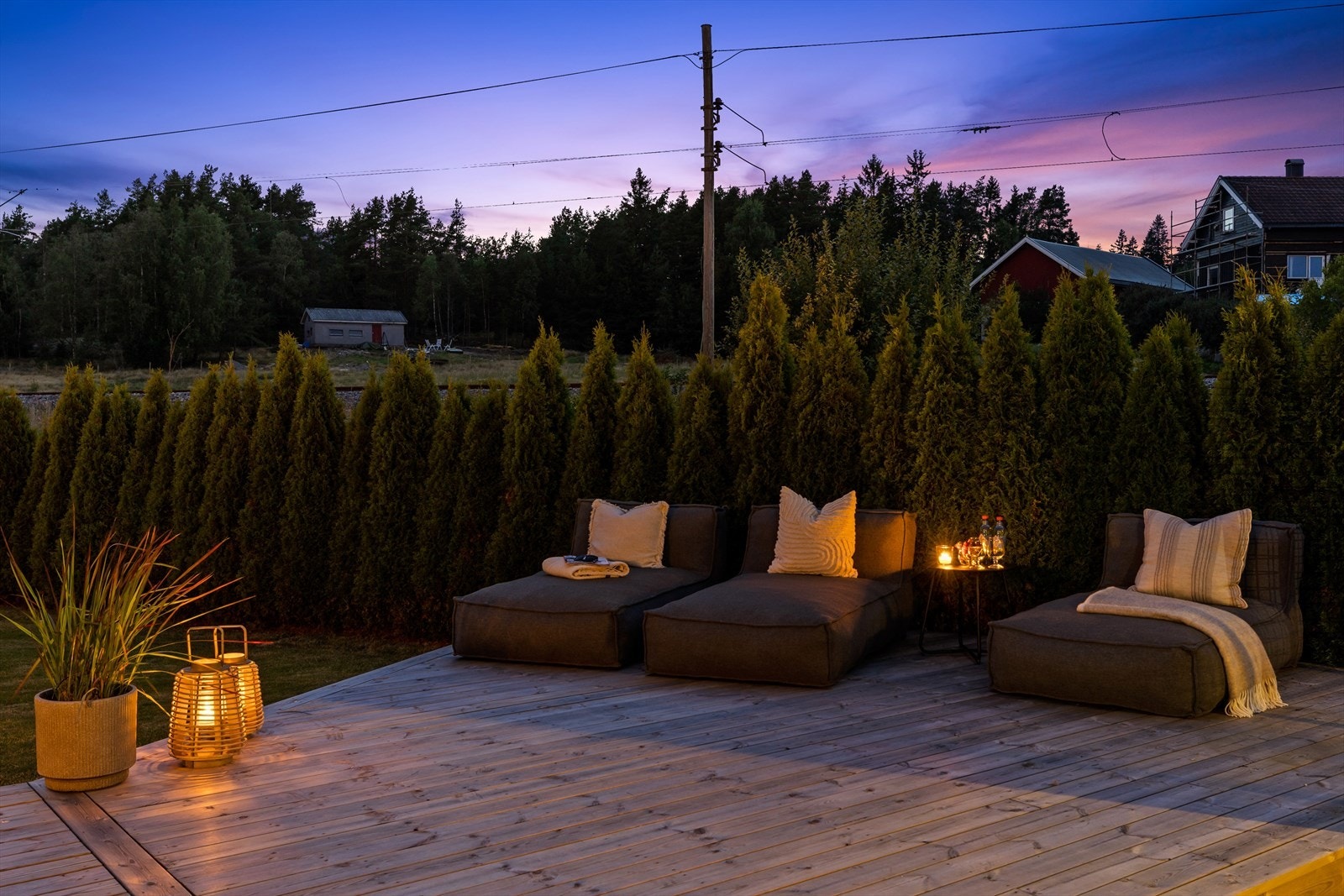 Eiendommen ligger i et barnevennlig område med Nygårdshaugen barnehage kun 8 minutters gange unna. Galleribilde