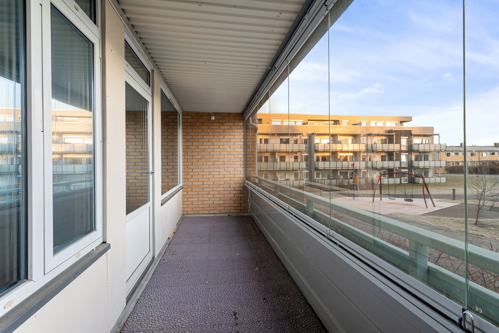 Leiligheten ligger i en høy 1.etg. Galleribilde