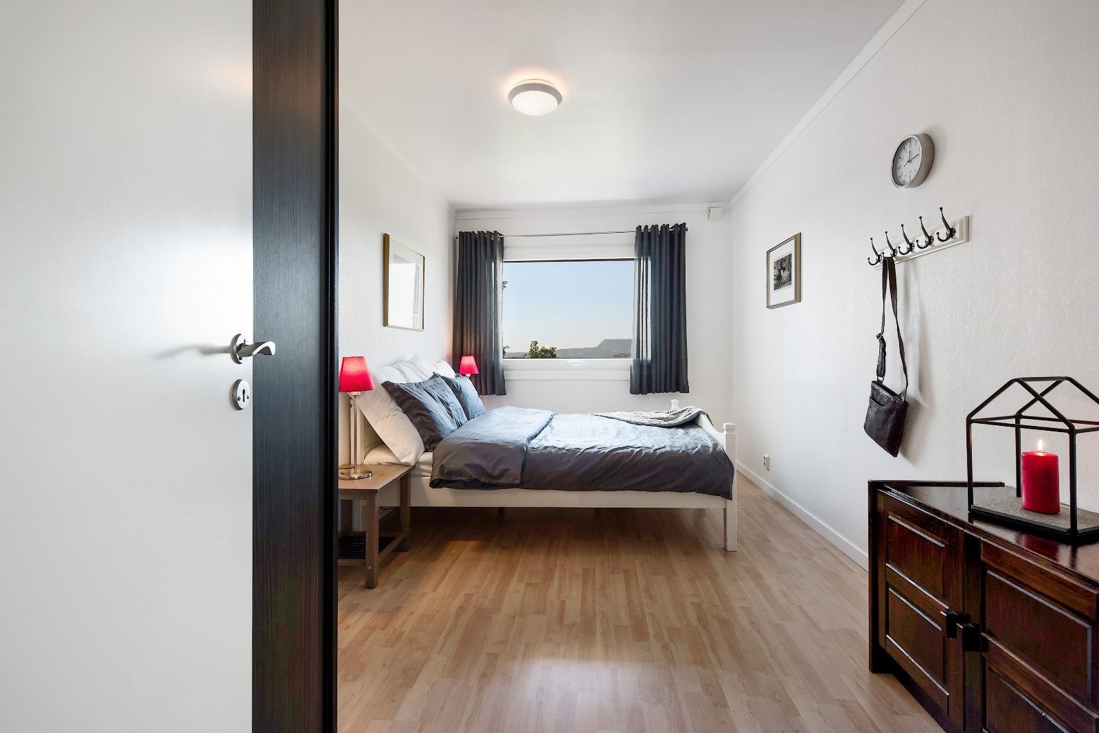 Soverom med god plass til møblering Galleribilde