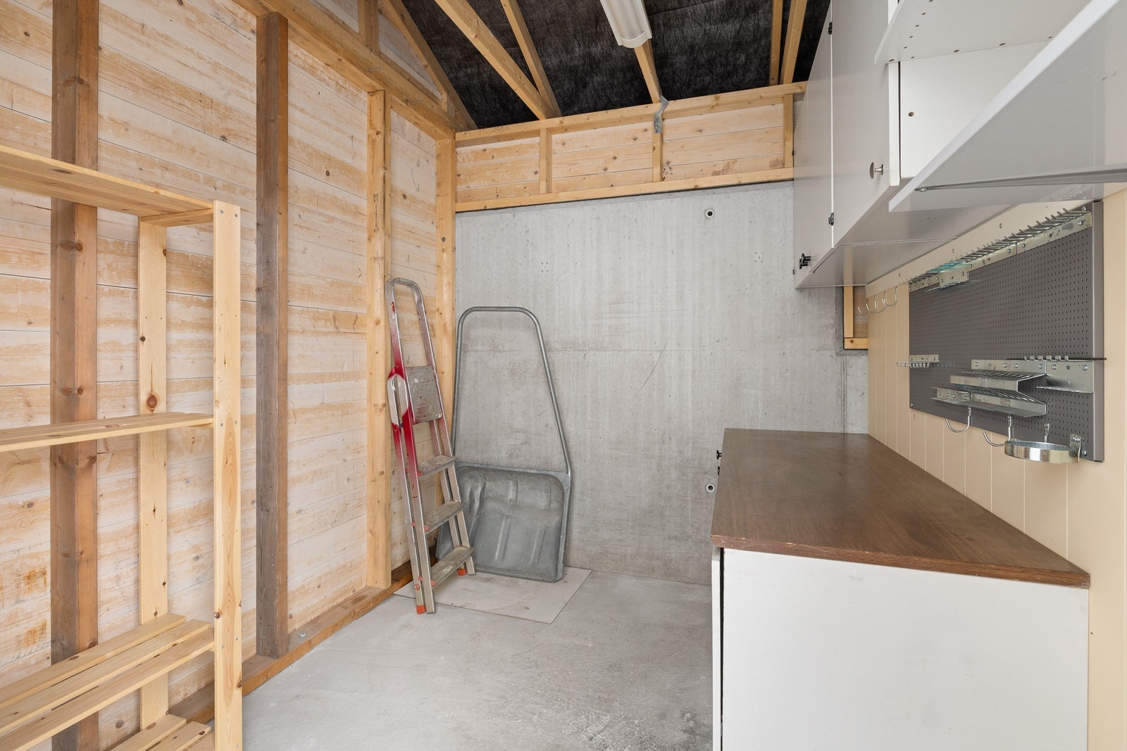 Utvendig bod Galleribilde