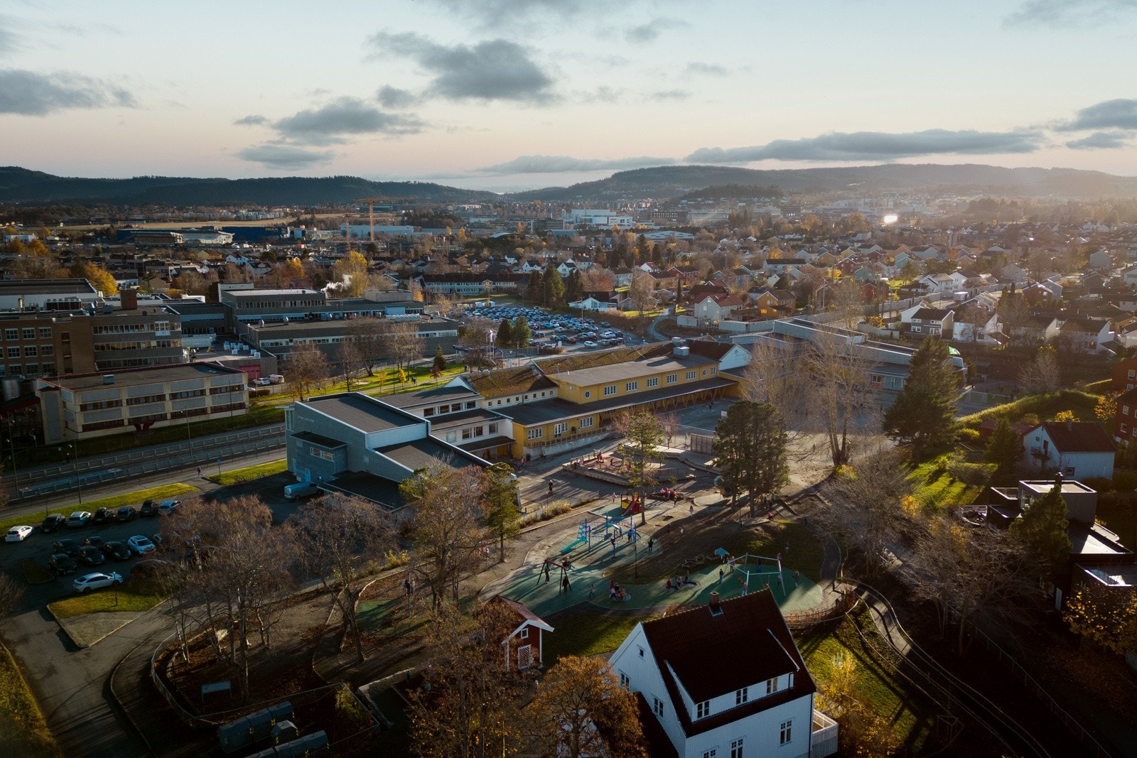 Adressen sogner til Strindheim skole. Galleribilde