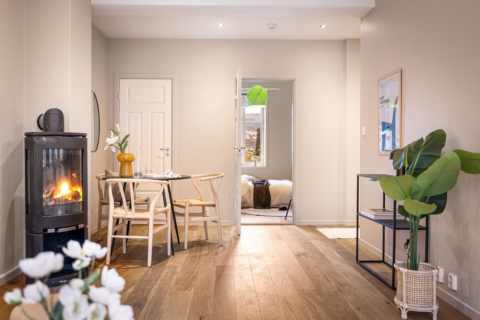 Fra stuen er det tilkomst til soverom og bod. Galleribilde