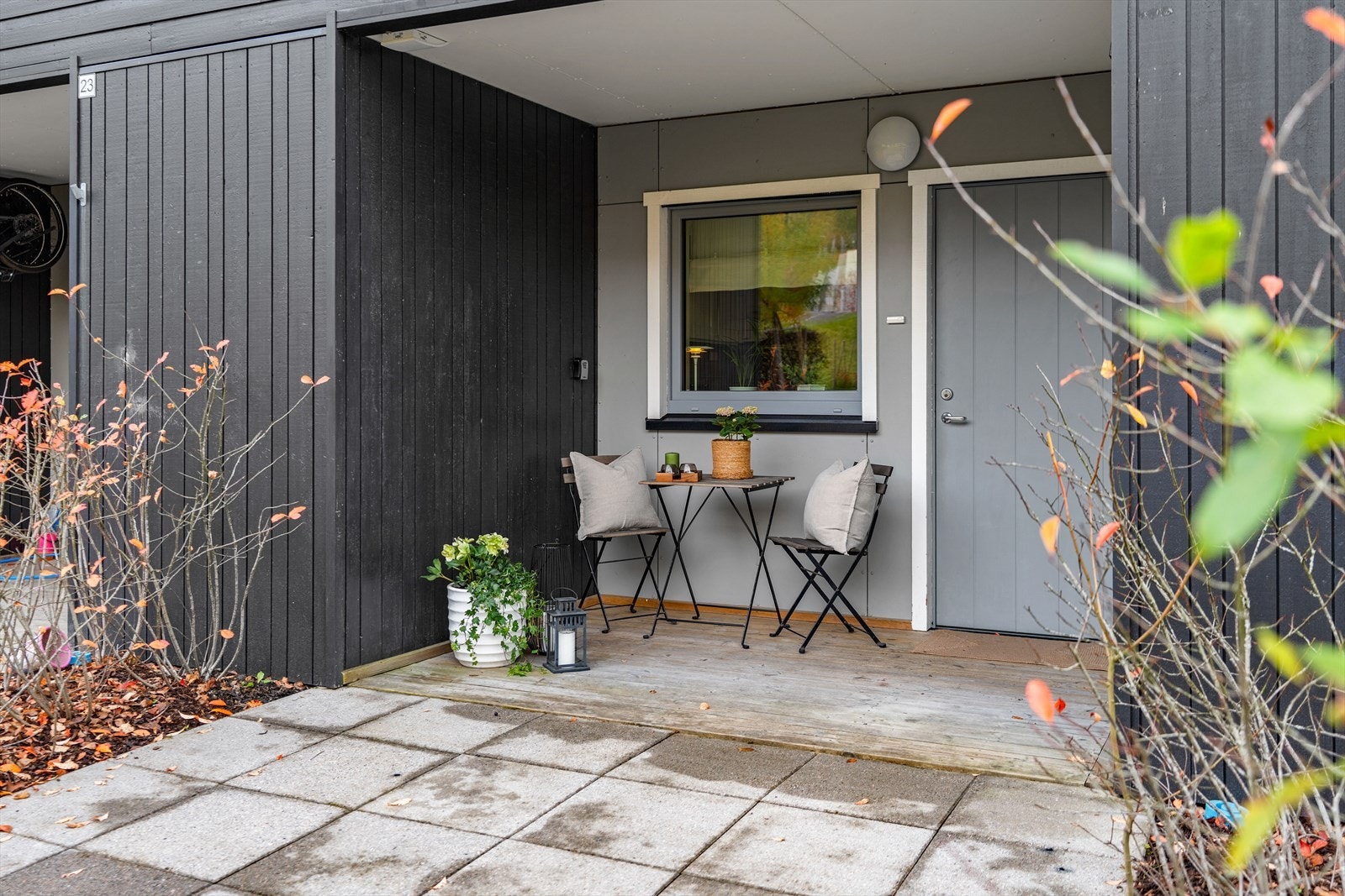 Boligen har en super beliggenhet i et rolig og meget barnevennlig boligfelt. Galleribilde