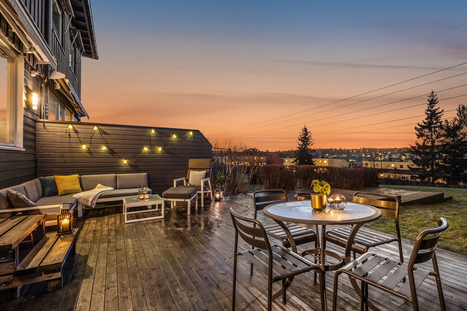 Her kan du nyte rolige avslappende kvelder med flott utsikt. Galleribilde