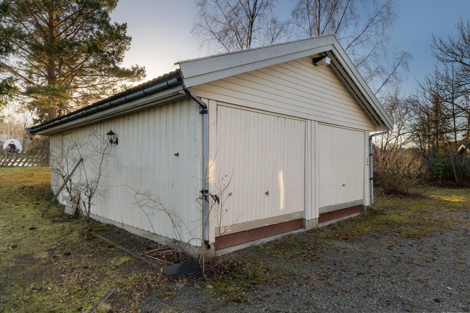 Parkering i dobbel garasje. Galleribilde