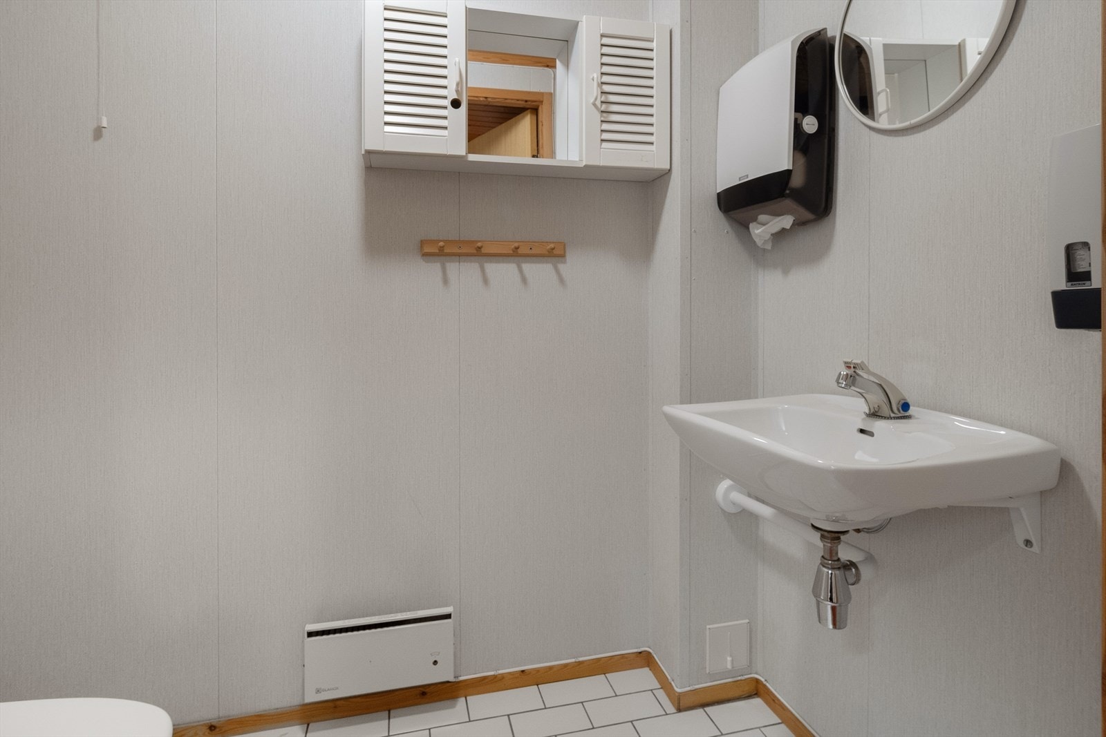 Toalettrom. Galleribilde