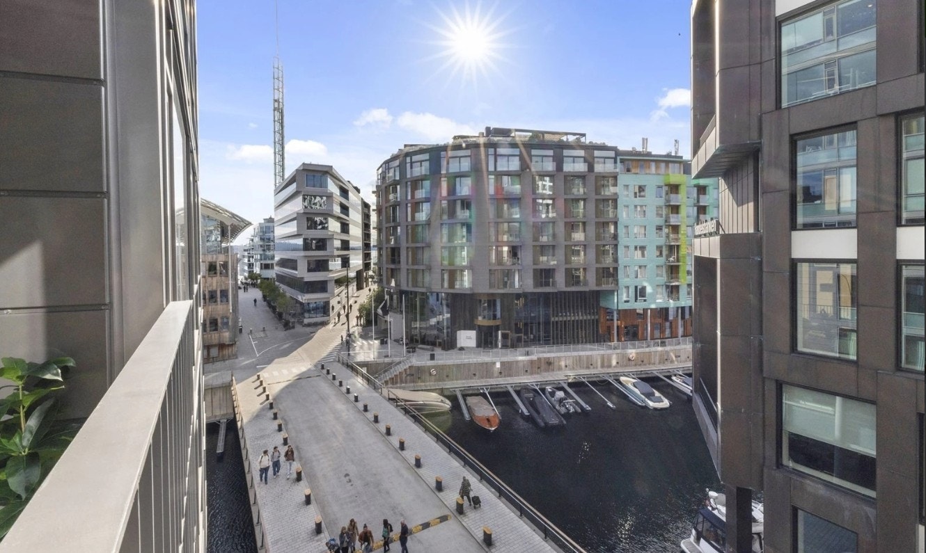 Utsikt fra balkong Galleribilde