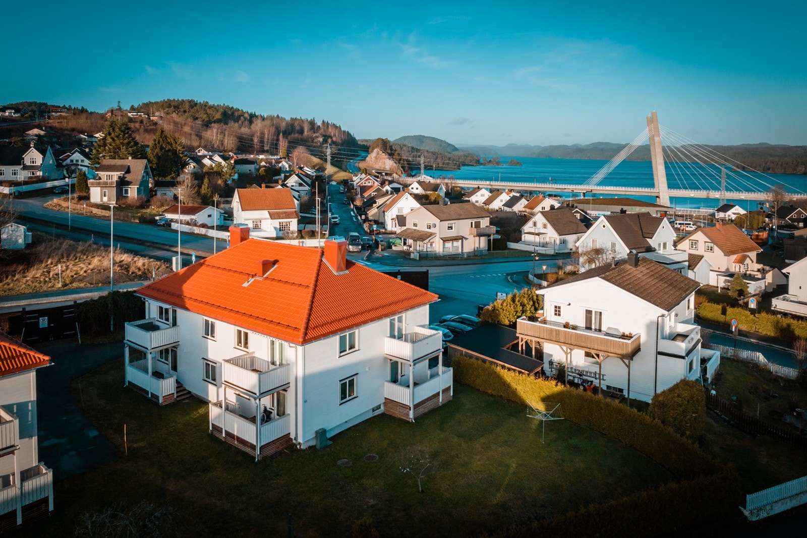 Kort vei til butikk og E18. Galleribilde