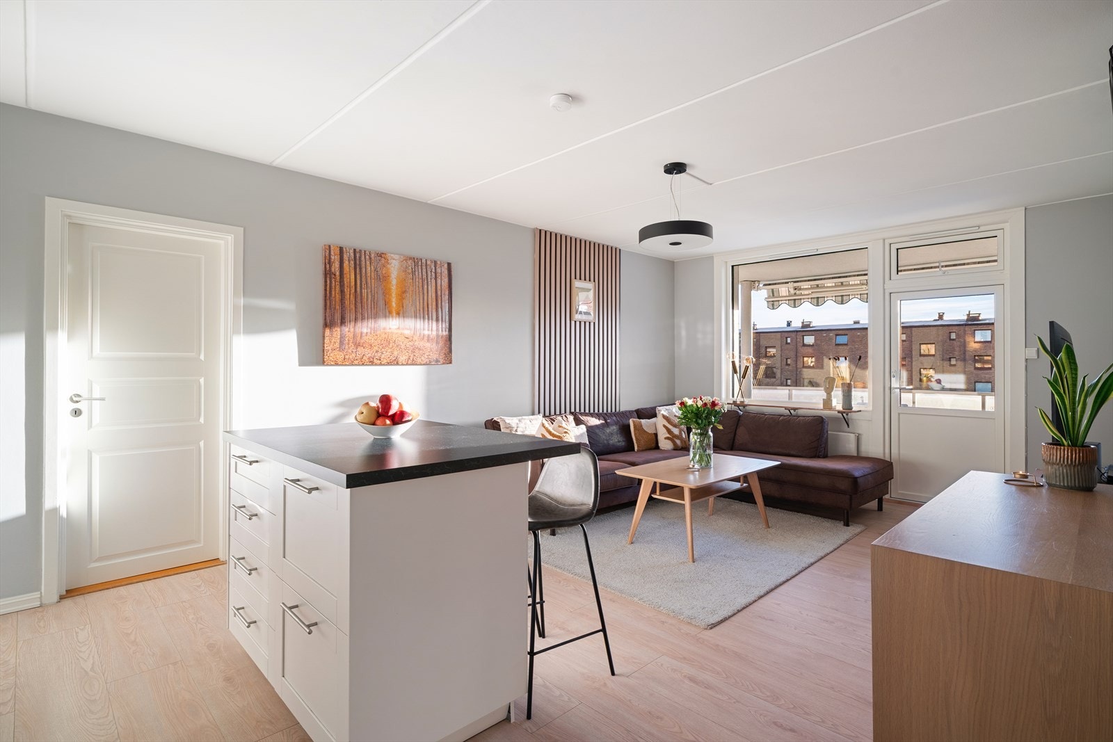 Sebastian Westgård ved DNB Eiendom presenterer Bølerlia 7! Galleribilde